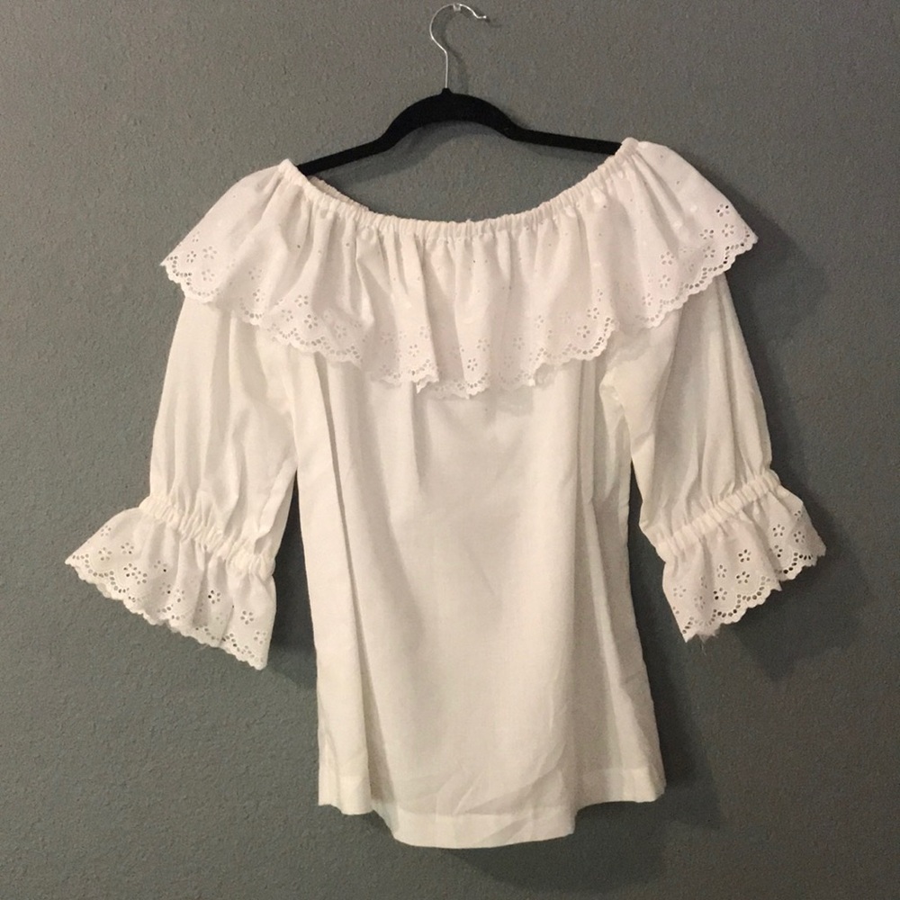 Adorable vintage top